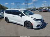 Chrysler Pacifica Hybrid Touring L 2C4RC1L74PR611999 снимка