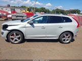 Volvo Xc60 T6/T6 Platinum/T6 Premier Plus/T6 R-Design/T6 R-Design Platinum/T6 R-Design Premier Plus YV4902DZXD2417709 photo