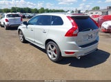 Volvo Xc60 T6/T6 Platinum/T6 Premier Plus/T6 R-Design/T6 R-Design Platinum/T6 R-Design Premier Plus YV4902DZXD2417709 photo
