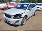 Volvo Xc60 T6/T6 Platinum/T6 Premier Plus/T6 R-Design/T6 R-Design Platinum/T6 R-Design Premier Plus YV4902DZXD2417709 photo