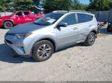 Toyota Rav4 Hybrid Xle JTMRJREV8JD211485 снимка