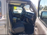 Jeep Wrangler Unlimited Willys Sport 4X4 1C4HJXDG0MW692859 снимка