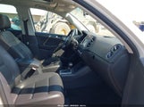 Volkswagen Tiguan Wolfsburg Edition WVGAV7AX9AW531900 fotografie