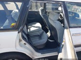 Subaru Loyale JF2AN52B4ND424851 fotografie