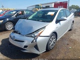 Toyota Prius Two Eco JTDKARFU2G3026564 снимка