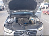 Audi A4 2.0T Premium WAUFFAFL0DN034428 снимка