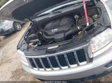 Jeep Grand Cherokee Laredo 1C4RJFAG7CC117600 снимка