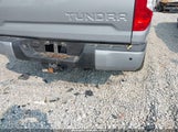 Toyota Tundra Limited 5.7L V8 5TFHY5F13GX508246 fotografie