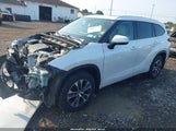 Toyota Highlander Xle 5TDGZRBH6MS058452 fotografie