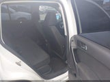 Volkswagen Tiguan S WVGBV7AX6FW587773 photo
