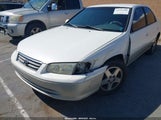 Toyota Camry Le JT2BG22K110536982 снимка