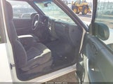Chevrolet S-10 1GCCS19W318225228 снимка