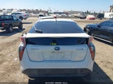 Toyota Prius Two JTDKBRFU5H3037394 снимка