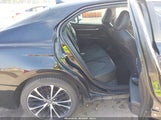 Toyota Camry Se 4T1G11AK6LU894676 photo