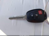 Toyota Rav4 Le JTMBFREV9ED049942 снимка