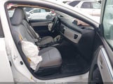 Toyota Corolla Le 5YFBURHE0FP338398 снимка