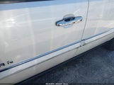 Chevrolet Suburban  Ltz 1GNFC16078R212679 снимка