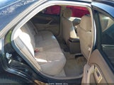 Toyota Camry Le JT2BG22K210599119 снимка