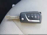 Toyota Corolla Le JTDEPRAE1LJ017193 снимка