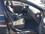 Hyundai Ioniq Plug-In Hybrid Limited KMHC75LD7KU108045 fotografie
