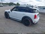 Mini Countryman Cooper WMZYS7C38J3F44292 снимка