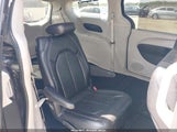 Chrysler Pacifica Touring L 2C4RC1BG1NR142188 снимка