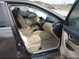 Nissan Rogue Sv 5N1AT2MT1EC819483 снимка