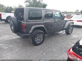 Jeep Wrangler 4-Door Sahara 4X4 1C4PJXEN8SW528359 fotografie