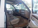 Cadillac Escalade Standard 1GYEK13R1XR400374 photo