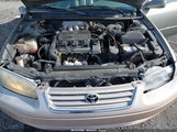Toyota Camry Le V6 4T1BF28K3XU083415 photo