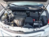 Toyota Camry Le 4T1BF3EK2AU564502 снимка
