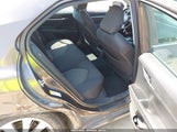Toyota Camry Le 4T1B11HK6JU135653 photo