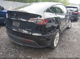 Tesla Model Y Long Range Dual Motor All-Wheel Drive 7SAYGDEE3NF461019 снимка