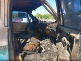 GMC Suburban C2500 1G5GC26WXFF526968 снимка