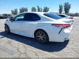 Toyota Camry Se 4T1G11AK8MU433769 photo