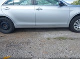 Toyota Camry Le 4T1BF3EK2AU019514 снимка