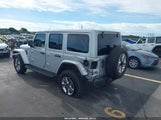 Jeep Wrangler Unlimited Sahara 4X4 1C4HJXEG8NW237757 fotografie