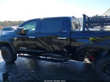 Toyota Tundra Limited 5.7L V8 5TFFY5F11JX230932 photo