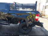 Toyota Tundra Limited 5.7L V8 5TFFY5F11JX230932 photo