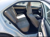 Toyota Corolla Le 2T1BURHE5FC251080 снимка