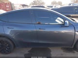 Tesla Model Y Awd/Long Range Dual Motor All-Wheel Drive 7SAYGDEE9PA112818 fotografie