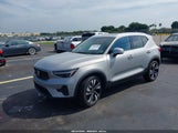Volvo Xc40 B5 Plus Bright Theme YV4L12UE8R2249821 photo