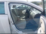 Toyota Corolla L 2T1BU4EE1DC096564 снимка