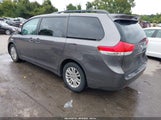 Toyota Sienna Xle V6 8 Passenger 5TDYK3DCXDS400038 photo