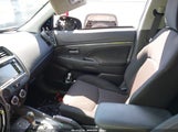 Mitsubishi Outlander Sport 2.0 Le JA4AP3AU6JU008014 fotografie