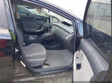 Toyota Prius Two JTDKN3DU6D5646936 снимка