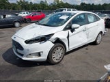 Ford Fiesta S 3FADP4AJ9FM144900 снимка