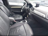 Audi Q3 2.0T Premium/2.0T Sport Premium WA1JCCFS7JR030030 photo