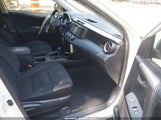 Toyota Rav4 Le JTMZFREV3JJ174039 снимка