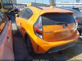 Toyota Prius C Two JTDKDTB31J1618879 снимка